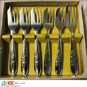 Dessert Forks in Case Box - Set of 6 - Vintage Silver Plated Cutlery